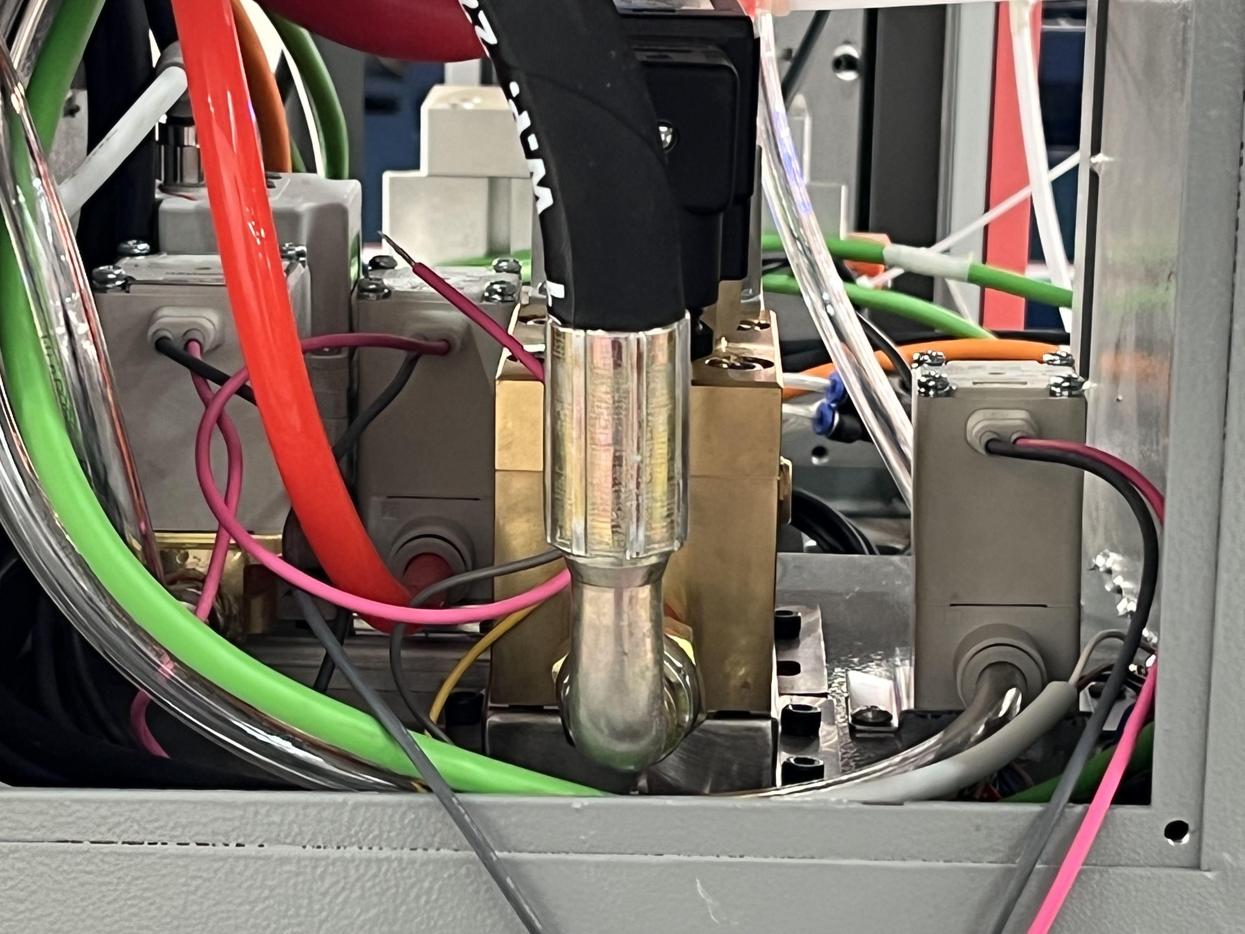 3015 Fiber Laser metaalsnijapp - Industrial Laser Manufacturers recensie en prijs
